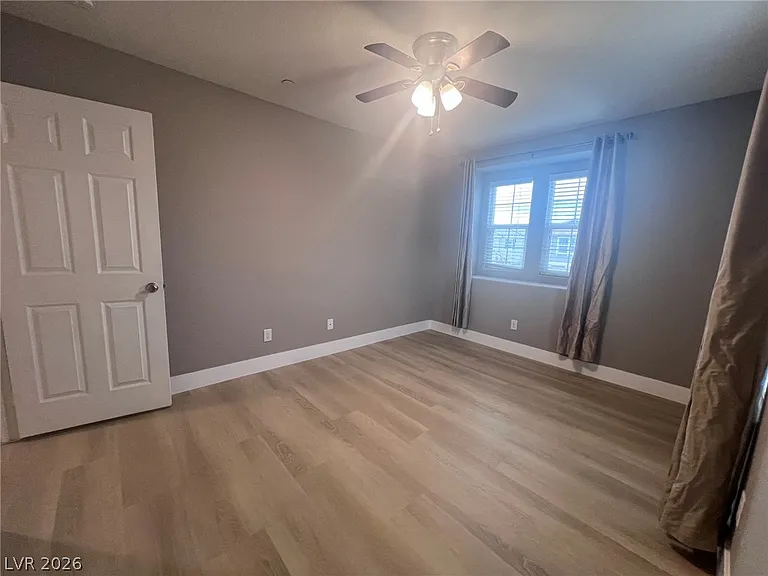 2970 Tranquil Brook Ave — Photo 35