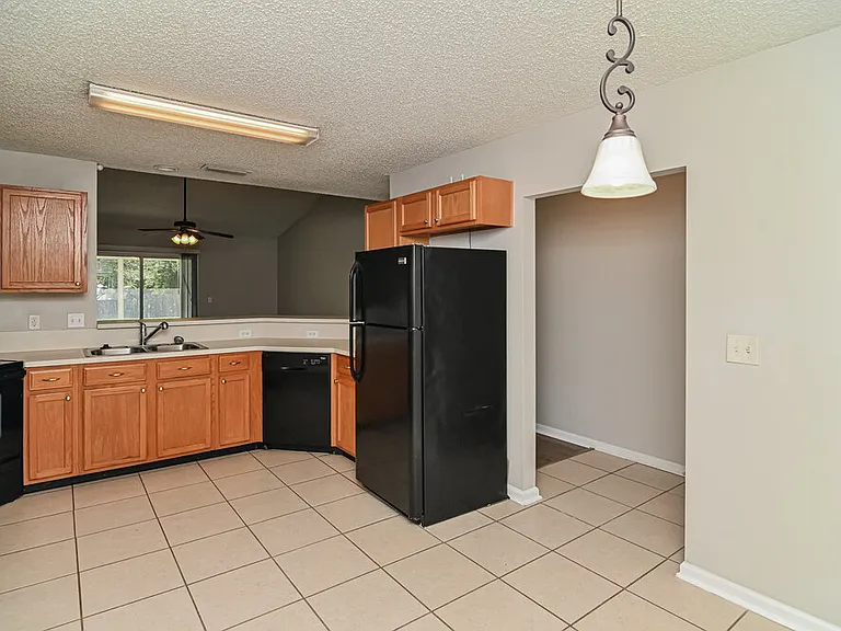 3518 Brangus Ct — Photo 8