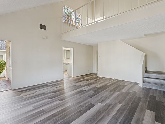 4th image of 4109 Beethoven St