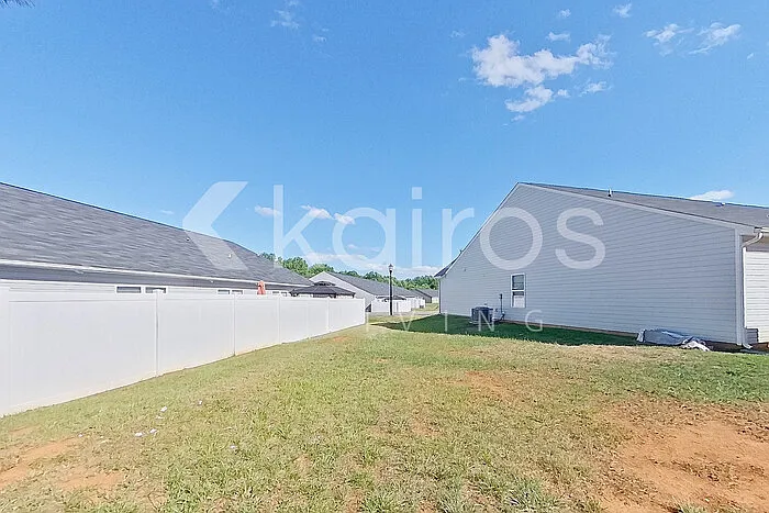 1240 Amberlight Cir — Photo 26