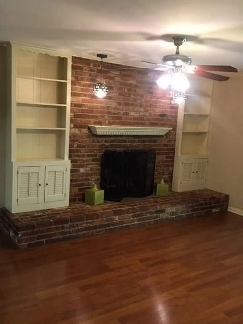 Lovely Home in Great Neighborhood — Photo 4