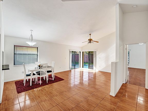 5th image of 11330 SW 8th Place