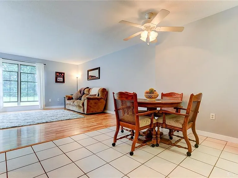 3142 Kerry Dr — Photo 4