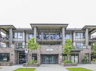 8695 160th St #206, Surrey, BC V4N6L6