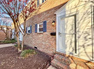 1268 Little Bay Ave APT 11, Norfolk, VA 23503