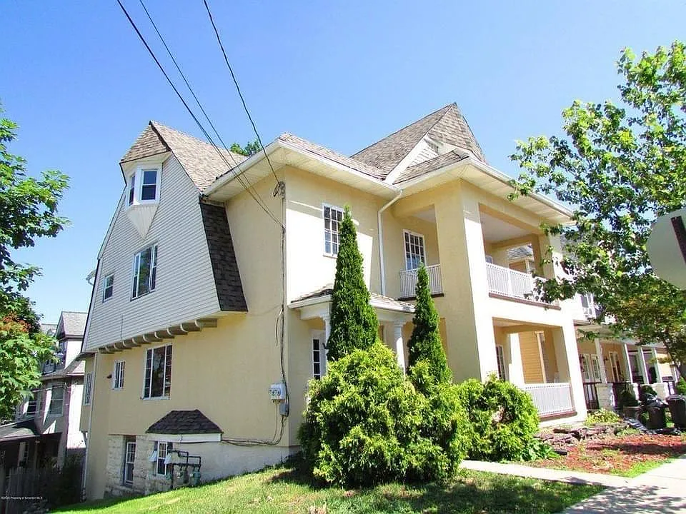 801 Quincy Ave #2