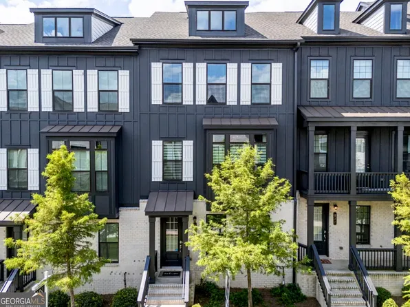 935 Catamaran Ct, Alpharetta, GA 30005