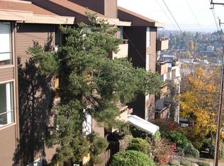 2510 W Bertona St APT 321, Seattle, WA 98199