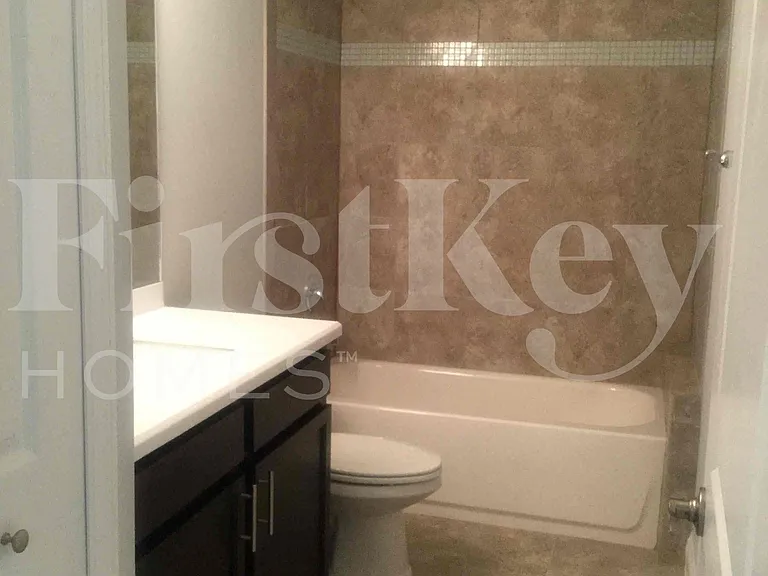 328 SW Ridgecrest Dr — Photo 24