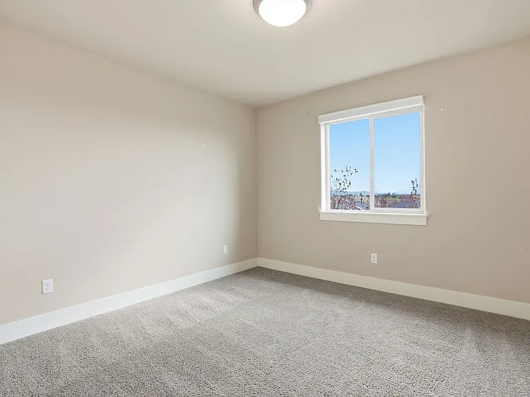63148 NE Hadley Pl — Photo 23