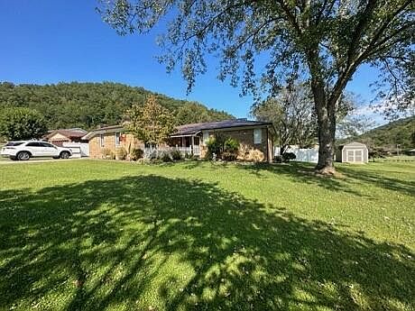 2nd image of 185 Frasure Hill Dr