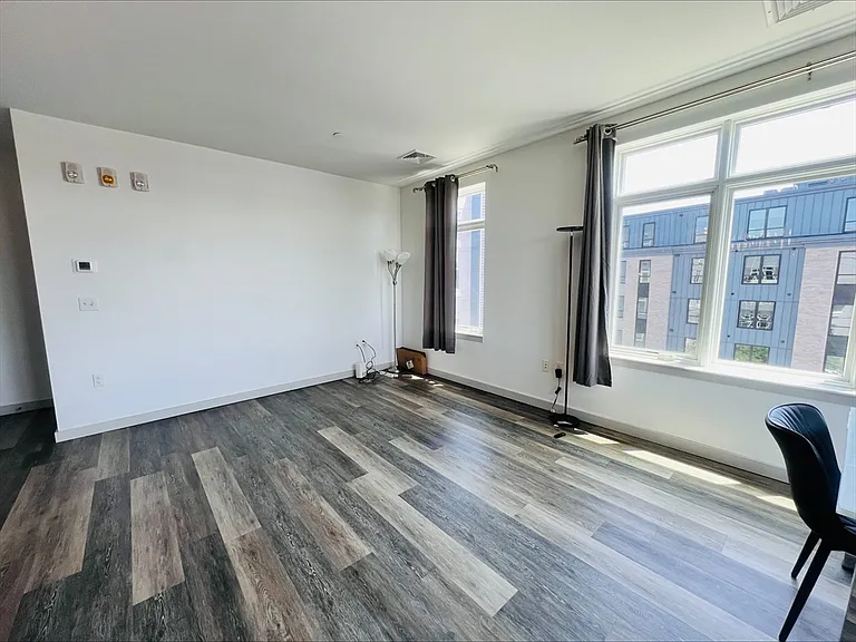 180 Telford St #514 — Photo 5