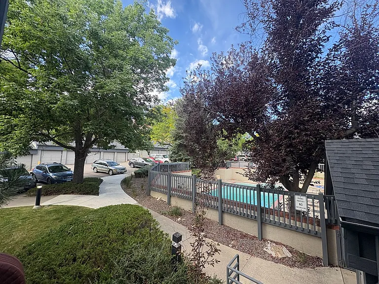 2727 Folsom St #210 — Photo 13