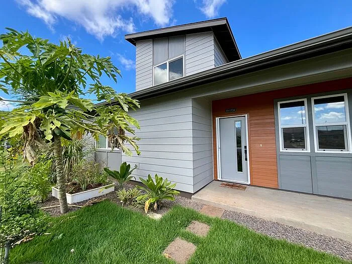 4 bed, 2.5 bath, 1851 sqft, $4,300 — Photo 2