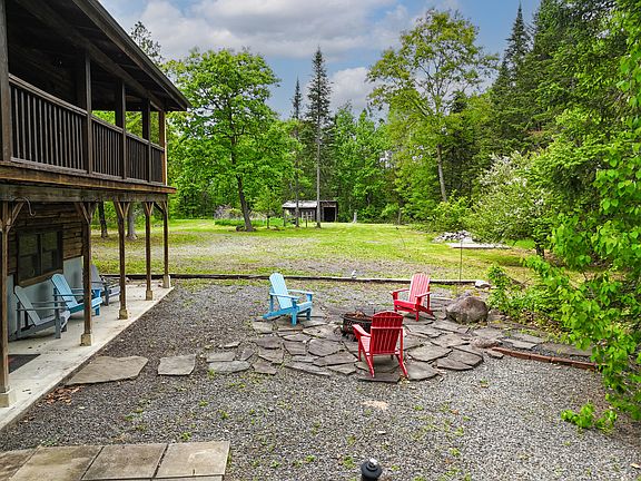 3rd image of 385 Johnson Flat Road