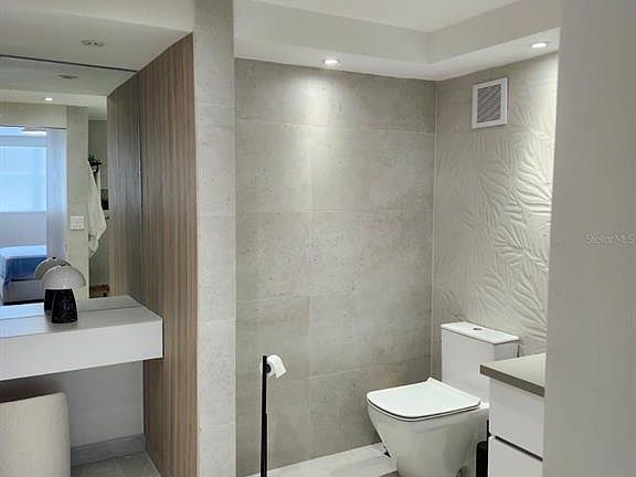 5th image of Condominio PLAYA DORADA #A-307