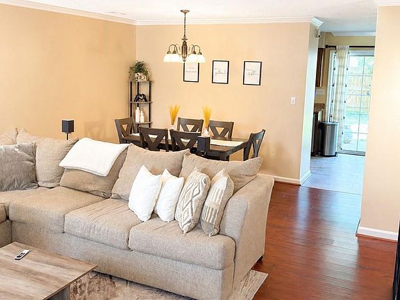 3rd image of 358 Rivers Ridge Cir