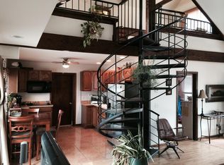 1603 S 100th St, West Allis, WI 53214