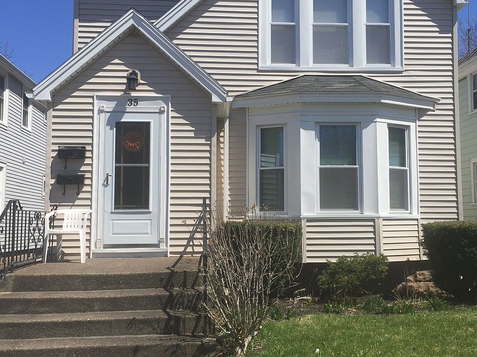 1st image of 35 Hobmoor Ave