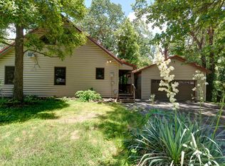 312 Rollin Acres Rd, Reeds Spring, MO 65737