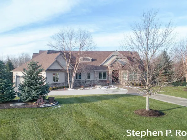 7783 Harmony Cove Ct SE, Byron Center, MI 49315
