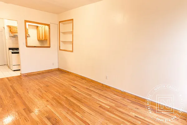 Rented by Nolita Group | media 11