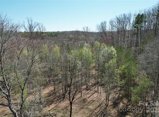 6073 Oglesby Ln, Hickory, NC 28602