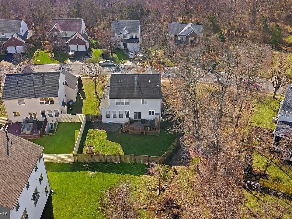 2nd image of 21828 Regents Park Cir