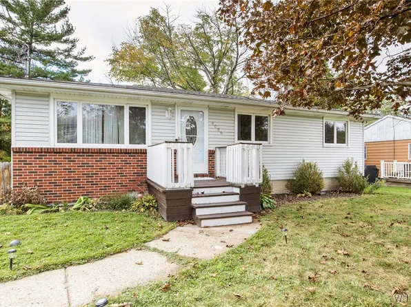 4086 Willowdale Ave, Buffalo, NY 14219