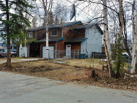 3rd image of 1200 Dolly Varden Ln