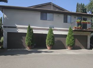 224 Ellingson Dr #B, Pacific, WA 98047