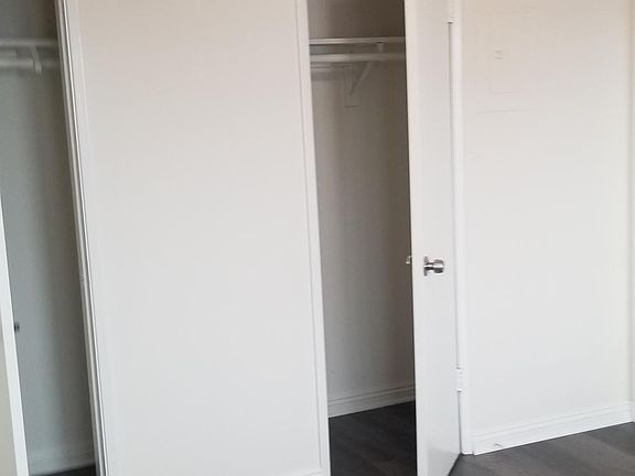 Bed closet 2