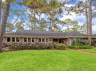 12414 Old Oaks Dr, Houston, TX 77024