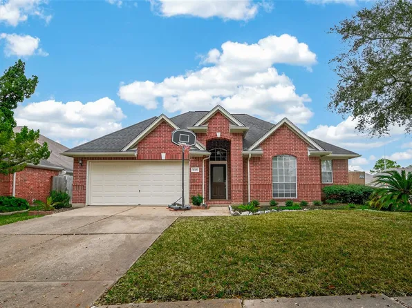 10339 Claybrook Dr, Houston, TX 77089