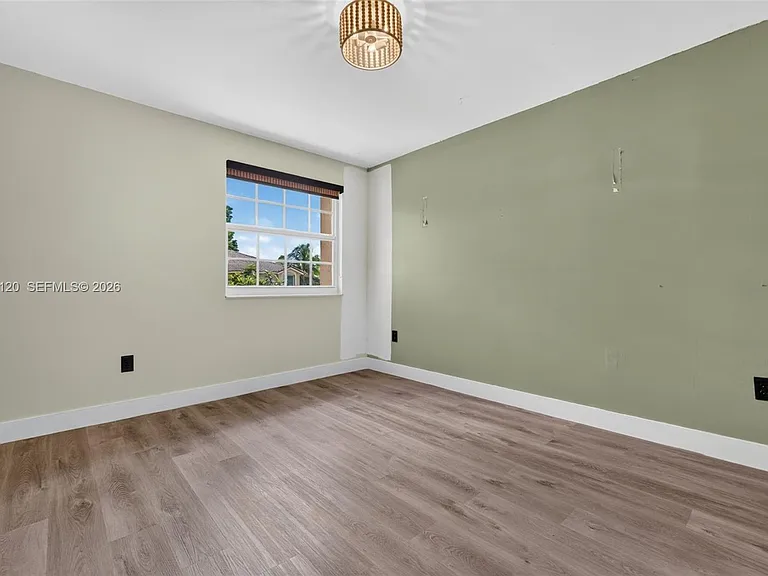 15602 SW 109th Ter — Photo 31
