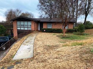 111 Apple Dr, Liberty, SC 29657