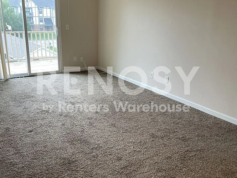 1464 Hawks Nest Dr #G — Photo 5