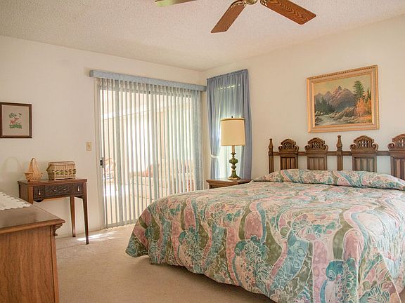 4th image of 10607 W Saratoga Cir