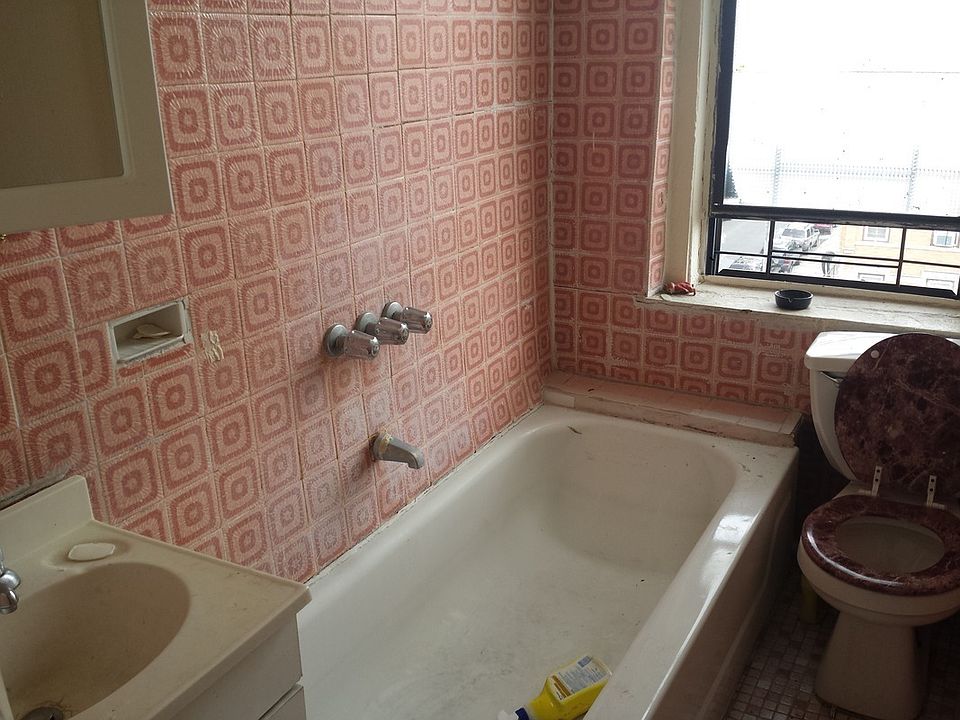 1st image of 264 E 28th St APT 3A