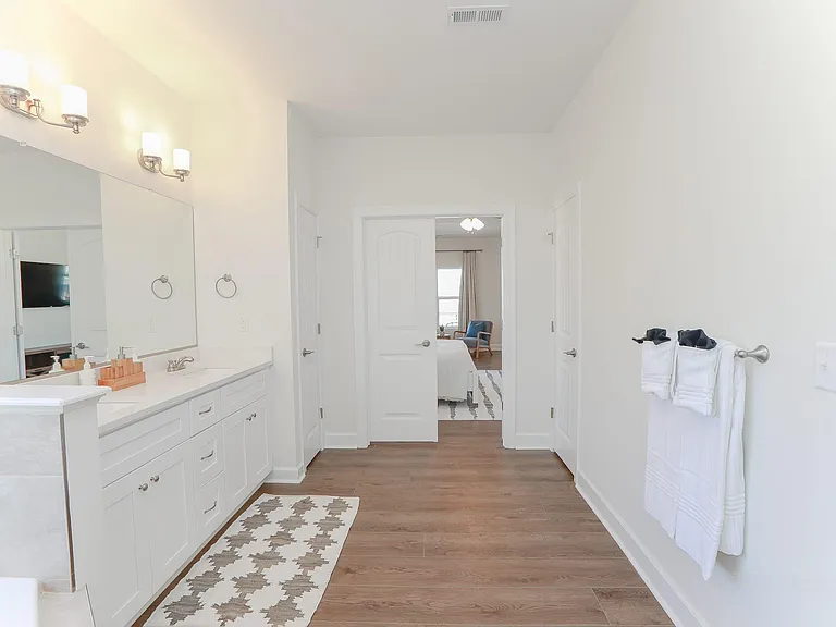 1511 Lea View Ave — Photo 10