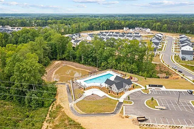 421 Hazy Hills Ln — Photo 20