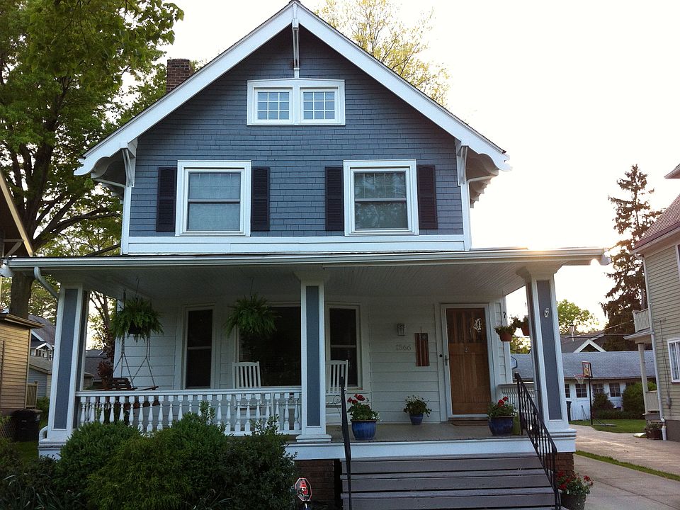 1st image of 1566 Mars Ave