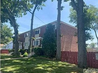 50 Aylin St APT 3B, Metuchen, NJ 08840