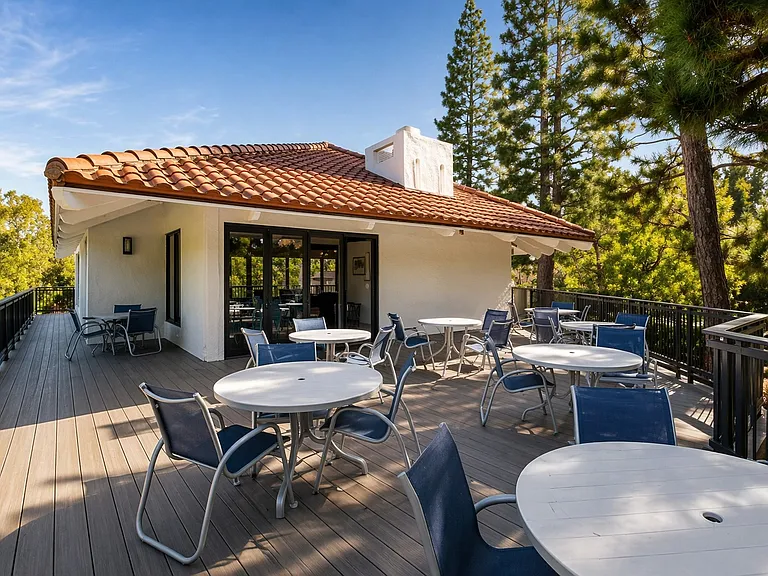 2751 Claray Dr — Photo 37