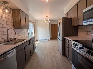 1516 Vogt Dr #1530-03, West Bend, WI 53095