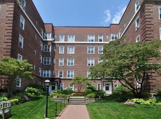 3 Midland Gdns APT 1H, Bronxville, NY 10708