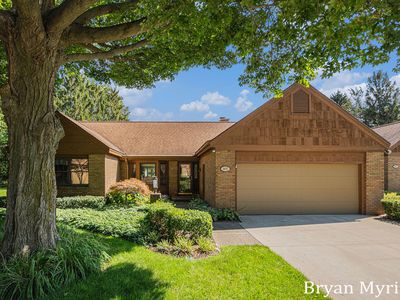 305 Foxcroft Cir, Holland, MI, 49423