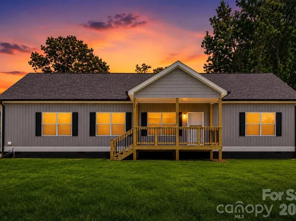 109 Sarah Ave, Newton, NC 28658