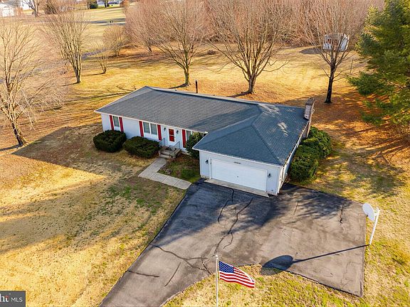 4th image of 7615 Mill Creek Rd