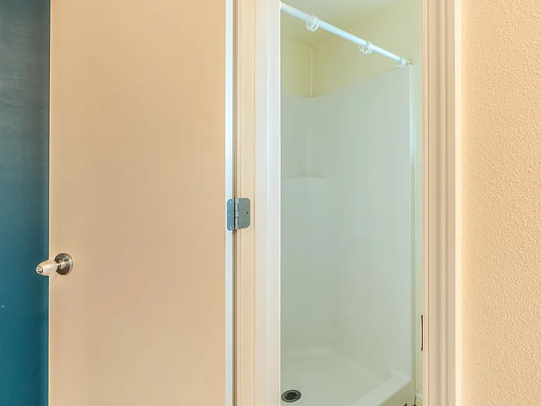 Solana Apodment Homes | International District — Photo 34
